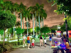Anuncia Rocha derrama económica de 6,500 mdp, por vacaciones de verano en Sinaloa