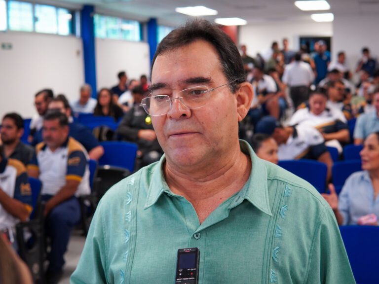 ¡Innovación y capacitación! Con más de 300 participantes, la UAS inicia la Jornada de Actualización Docente 2026 en la Dirección General de Deportes