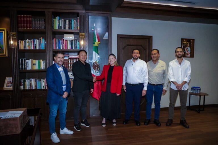 Gobernadora Yeraldine concreta con empresarios chinos, el primer envío de un millón 200 mil toneladas de sorgo sinaloense a China