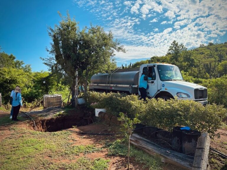 Tras lluvias, JAPAC reduce de 30 a 6 las comunidades que requieren suministro de agua mediante pipas