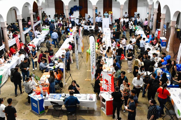 Realizan Feria Nacional del Empleo para la Inclusión Laboral de la Juventud